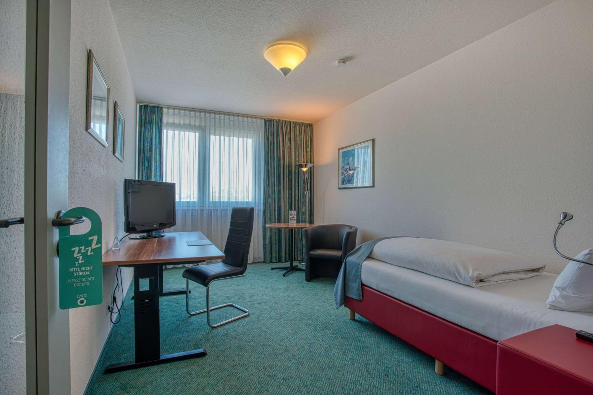 Centro Hotel Boeblingen, Trademark Collection By Wyndham Extérieur photo